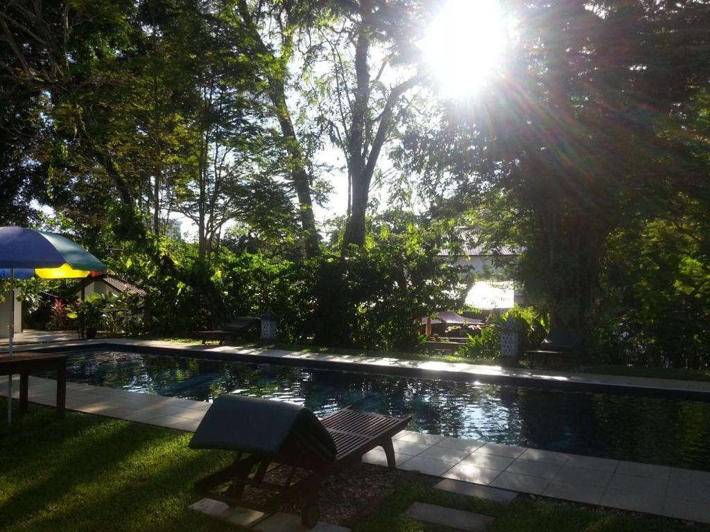 Basaga Holiday Residences Kuching Esterno foto
